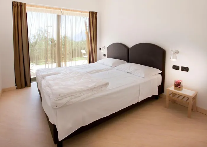 아파트 Dreizimmerwohnung Mit Teilweiser Seesicht By Interhome 말세진느