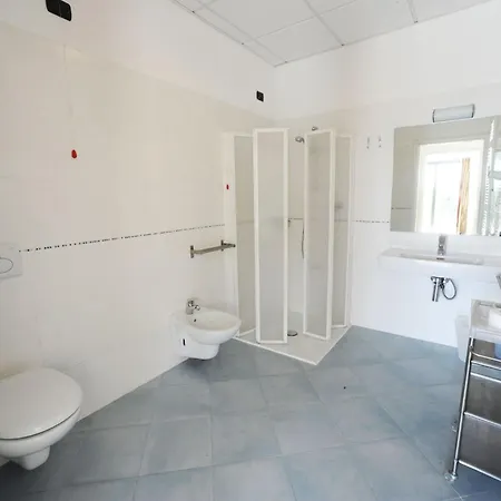 Dreizimmerwohnung Mit Teilweiser Seesicht By Interhome * Malcesine